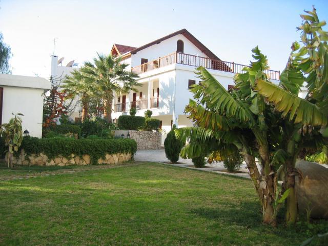 Onar Village 키레니아 외부 사진